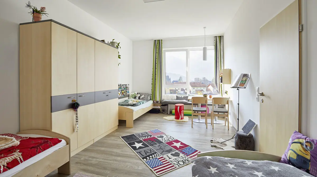 csm_MMHolz_crosslam_Zimmer__c_fotostudio_lang__zt-gmbh_67e6e97fd7