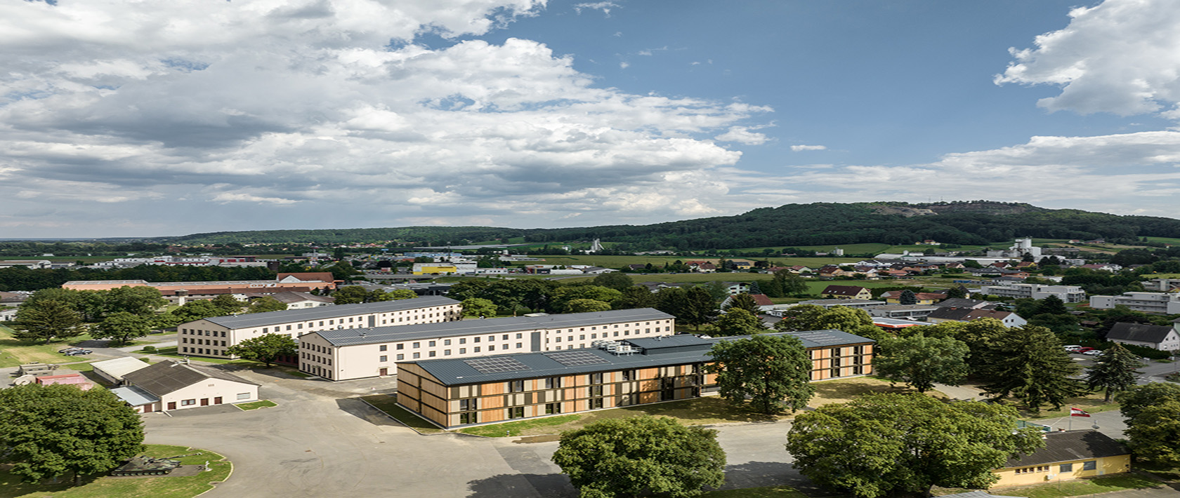 MM_Holz_REF_Kaserene_Feldbach_sps-architetken__c__Kurt_Hörbst__1_1680x710